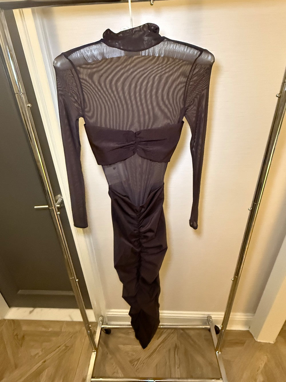 SER.O.YA SHEER LON-SLEEVED MAXI DRESS SIZE XXS|54