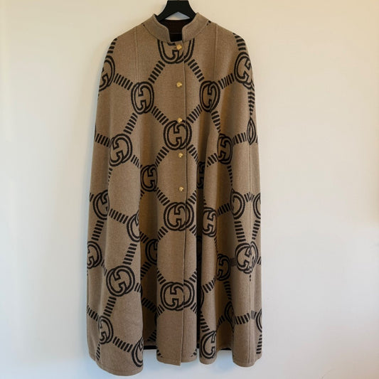 Gucci Reversible GG Wool Cape|168