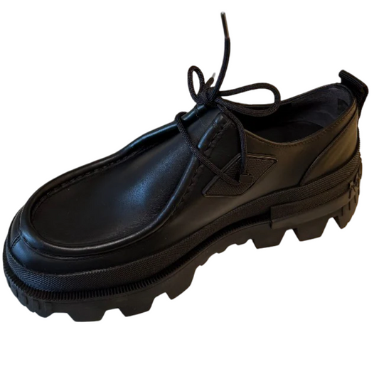 BLACK MONCLER LACE-UP PLATFORM SIZE 37